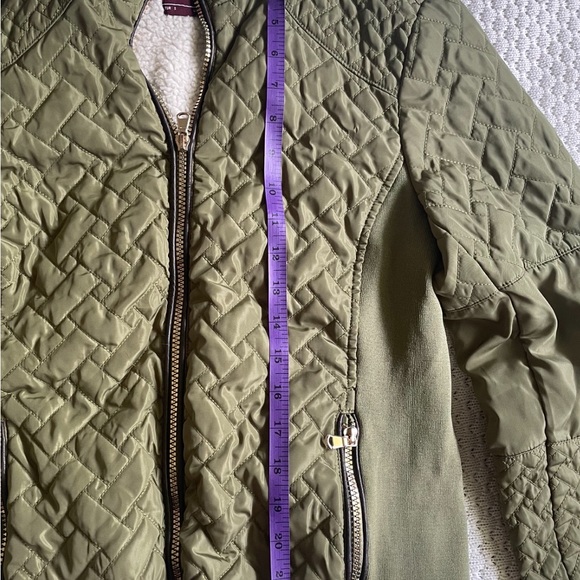 Ci Sono LA Outerwear jacket by Cavalini Green - Picture 6 of 8